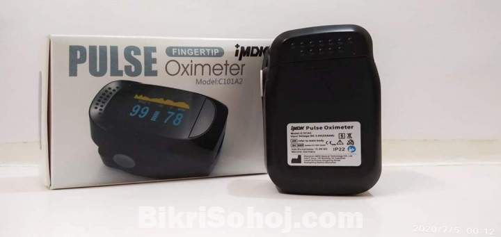 Pulse oximeter.